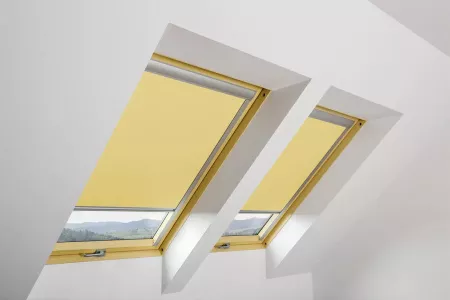 Штора ARF BlackOut для мансардных окон FAKRO, цвет ARF 051