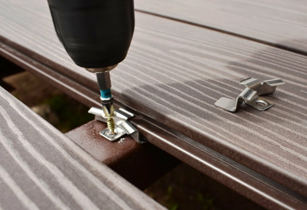 Кляймер монтажный Unodeck 8