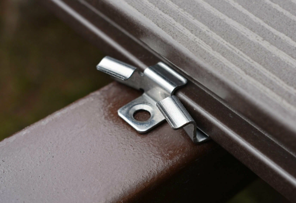 Кляймер монтажный Unodeck 8